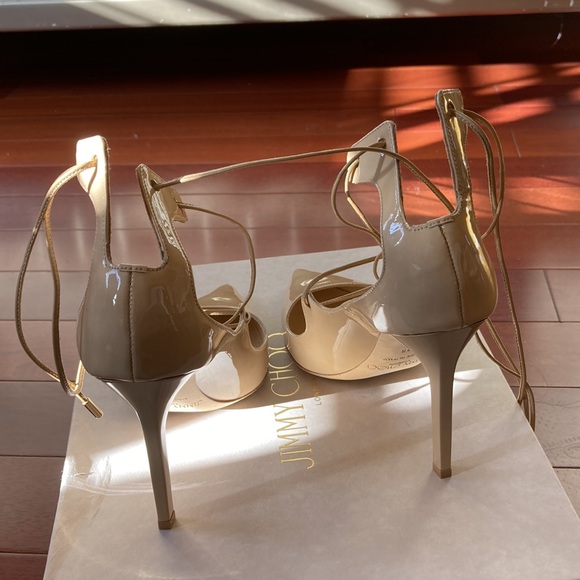 Jimmy Choo pointed toe pump.